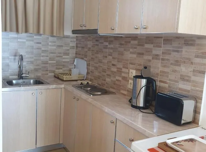 Daglas Seaside Lägenhet Nidhrion